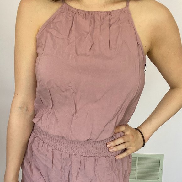 [NWT] Pink Romper - Picture 2 of 5